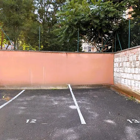 Bohnapartments Schiller 7- Penthouse- Wlan- Parking- Citynah * Erfurt