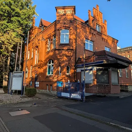 Bohnapartments Schiller 7- Penthouse- Wlan- Parking- Citynah