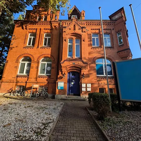 公寓 Bohnapartments Schiller 7- Penthouse- Wlan- Parking- Citynah 埃尔福特