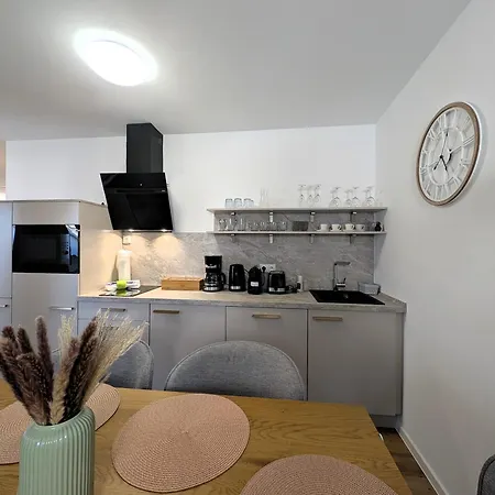 Apartment Bohnapartments Schiller 7- Penthouse- Wlan- Parking- Citynah