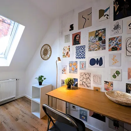 Bohnapartments Schiller 7- Penthouse- Wlan- Parking- Citynah 公寓 埃尔福特