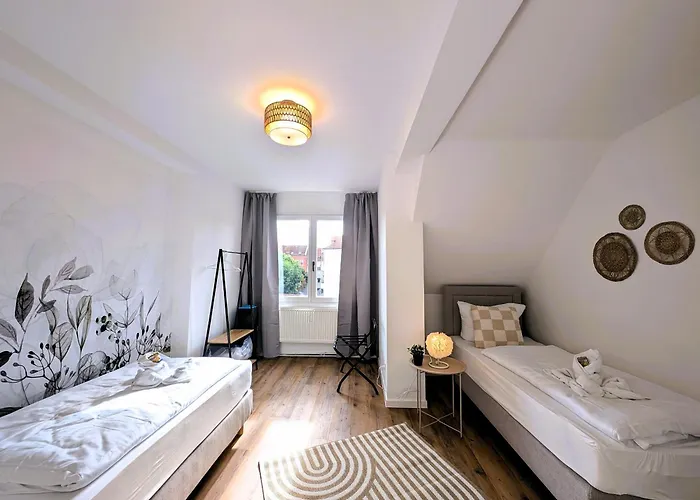 Bohnapartments Schiller 7- Penthouse- Wlan- Parking- Citynah *