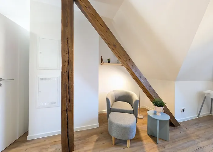 Bohnapartments Schiller 7- Penthouse- Wlan- Parking- Citynah * 에르푸르트