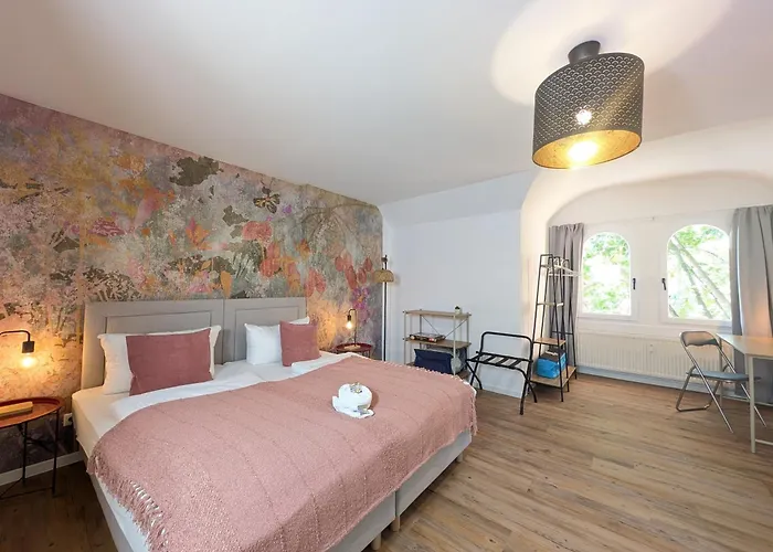 Bohnapartments Schiller 7- Penthouse- Wlan- Parking- Citynah *