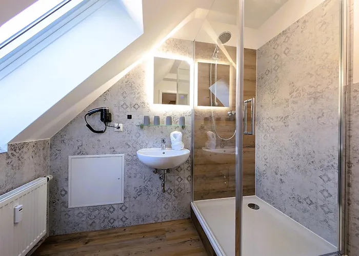 Lejlighed Bohnapartments Schiller 7- Penthouse- Wlan- Parking- Citynah *