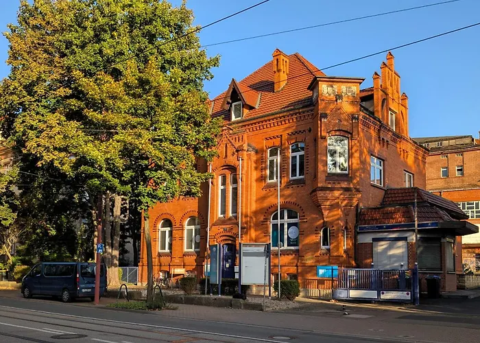 Bohnapartments Schiller 7- Penthouse- Wlan- Parking- Citynah