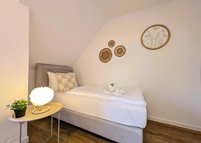 Bohnapartments Schiller 7- Penthouse- Wlan- Parking- Citynah * Erfurt